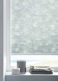 Ergänzen sie ihre bluse oder ihr shirt wahlweise mit einem luftigen rock, beispielsweise mit plissee, oder einer eleganten hose. Das Duette Wabenplissee Gibt Es Jetzt Auch Mit Mustern