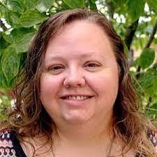 Fawn Roark's Instagram, Twitter & Facebook