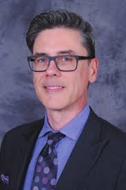 THE MAGAZINE OF THE SOUTHERN ILLINOIS UNIVERSITY EDWARDSVILLE SCHOOL OF  BUSINESS