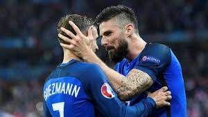 Tout se jouera donc lors du dernier match mardi prochain: Violents Affrontements Entre Berberes Et Arabes Dans Le Sud De L Algerie France 24 Coupe Du Monde Giroud Joueur De Football