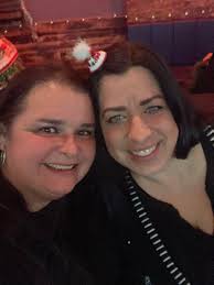 Tomorrow is our last gig of 2024!! Come to celebrate the Holidays!! Bring  friends.🥁🎸🎤