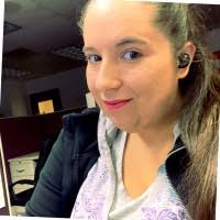 Gabrielle Ellsworth's Instagram, Twitter & Facebook