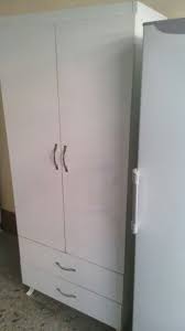 Ayrıca genç odası takımları bir bütün olarak ya da başka farklı parçalarla kombinlenerek parça parça da satın alınabilir. Mersin Selam Sandik Odasi Mezitli De Ikinci El Esya Yatak Odasi Koltuk Takimi Cekyat Takimi Oturma Grubu Alim Tall Cabinet Storage Storage Cabinet Tall Storage