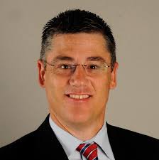 Leuckel announces plan to seek Fourth Ward council seat