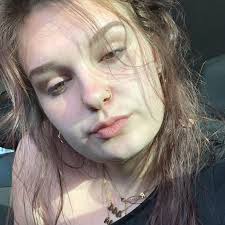 What's your best move in tips ? Also should I bring my own cart or do they  have enough to go around?