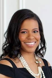 Kellie Black's Instagram, Twitter & Facebook