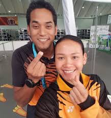 Jun 26, 2021 · jun hoong, 31, will now join four other national women divers who had qualified earlier for the olympics, namely pandelela rinong pamg (10m individual platform and 10m synchronised platform), nur dhabitah sabri (3m individual springboard), wendy ng yan yee (3m individual springboard) and leong mun yee (10m synchronised platform). 2 3 Pandelela Rinong Sevenpie Com Because Everyone Has A Story To Tell