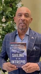 🎄✨ This holiday season, give the gift of adventure! ✨🎄