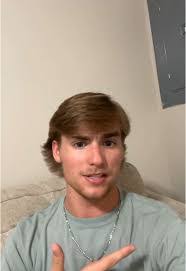 Kaleb Riley's Instagram, Twitter & Facebook