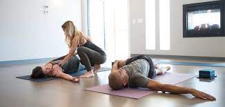 Improve your overall work experience with a beneficial afternoon or after work class! Class Descriptions Invoke Studio Indianapolis In 46202
