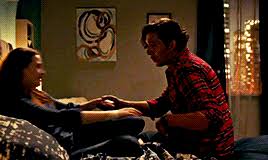 Ancak kısa süre sonra paranoyaya dalar ve etrafındaki kimseyi saldırganın göz önünde saklanarak onu dehşete düşürmek için geri. Alexanderkochedit Explore Tumblr Posts And Blogs Tumgir