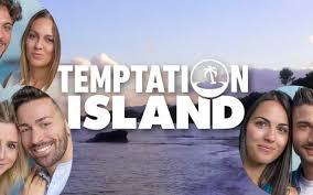Jun 16, 2021 · oronzo carinola e valentina de biasi durante la quinta edizione di temptation island sono stata una coppia molto discusa e l'esuberanza di lui con le tentatrici ha costretto valentina a chiedere. Quinta Edizione Di Temptation Island Valentina E Oronzo Primo Falo Di Confronto Spettacolandotv