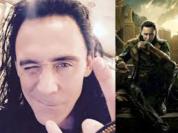 The pair are now said to be living together in atlanta, georgia after they grew close while starring. Tom Hiddleston Joins Instagram Posts Selfie As Loki In Thor 3