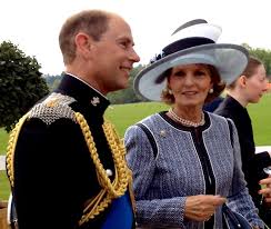 La comtesse est mariée au prince edward, le plus jeune fils de la reine. Principele Edward Al Marii Britanii Èi Contesa De Wessex Prima OarÄ In Èara NoastrÄ Familia RegalÄ A Romaniei Royal Family Of Romania