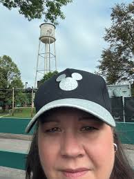 What time do folks generally lineup