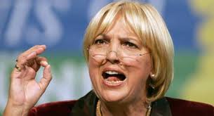 Claudia Roth will U-Bahn-Schläger behalten
