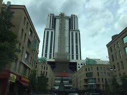 Batu caves and petronas twin towers are notable landmarks, and travelers looking to shop. Encorp Strand Residences Community Posts Facebook