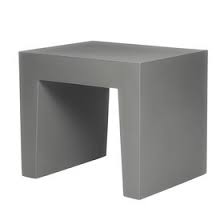 Sie haben den vorteil, dass sie sich einfach beiseitestellen lassen und bei bedarf schnell wieder griffbereit sind. Design Hocker Hier Direkt Online Kaufen Ambientedirect