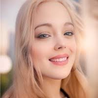 Sherri Ross's Instagram, Twitter & Facebook