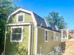 Professionally Built Tiny Home On Wheels Reduced For Fast Sale 56 500 In 2021 Tiny Houses For Sale Tiny House Tiny House Cabin