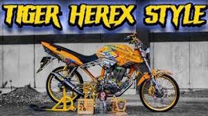 Terbaruuu!!!modifikasi tiger lampu pesek | modifikasi herex terbaru. Tiger Modifikasi Asal Ngawi Raih Banyak Tropy Review Tiger Herex Style Youtube