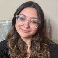 Nicole Krieger's Instagram, Twitter & Facebook