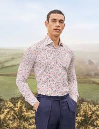 4.3 out of 5 stars. Cotton Stretch Slim Fit Shirt With Ditsy Floral Print And Single Cuffs In White Red Hawes Curtis