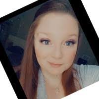 Tina Storer's Instagram, Twitter & Facebook