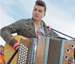 ✖ das lyric video zur single amoi seg' ma uns wieder von andreas gabalier. Pin Von Jennifer Royer Rosl Auf Sternchen Gabalier Andreas