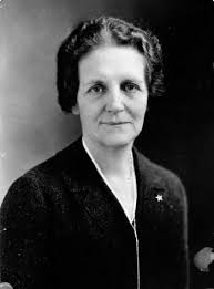 Ola Miller's Instagram, Twitter & Facebook