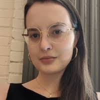 Amanda Kaine's Instagram, Twitter & Facebook