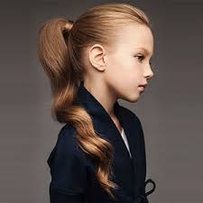 Chignons pour cheveux mi coiffure cheveux mi long: Pour Les Fetes On Craque Pour Ces Coiffures De Petites Filles