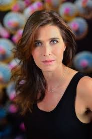 Helene Ash's Instagram, Twitter & Facebook