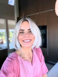 This is how happy your reaction to my double decker song release has made  me!!! 🫶🫶 I actually had the weekend off and I spent it with my hair  sticking up, in