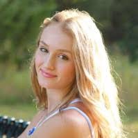 Olivia Grimm's Instagram, Twitter & Facebook