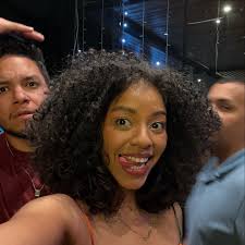 Lorraine Costa (@lolofranci) • Instagram photos and videos