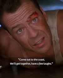 Karl Kirkpatrick anois a chairde le 'Pamela Brown' 🎶 #glortire