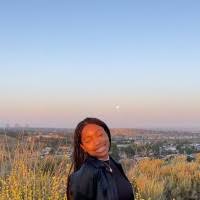 90+ perfiles de «Gearring»