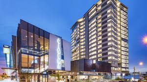 Coorparoo paint and panel has been servicing south brisbane for more than 40 years. Coorparoo Re Max Experience