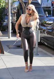 Find the perfect sophia vegas stock photos and editorial news pictures from getty images. Celebrities Pictures On Twitter Sophia Vegas Wollersheim Out With Her Dog In Beverly Hills 2018 Sophiavegas Sophiavegaswollersheim Https T Co Jaztfdvvlq Https T Co Sqhqffelxh