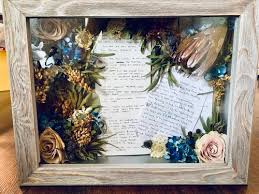 To prevent the resin from reacting with the flowers they need a protectiv sealing. Wedding Bouquet Preservation Glasshouse Collection Preserved Flower And Resin Art