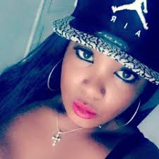 Stream Lorraine Briscoe music