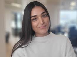 Sofia Qureshi's Instagram, Twitter & Facebook