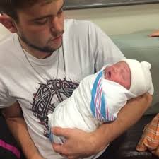 Michael Rayburn (@MichaelRrayburn)