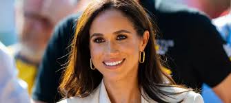 Dronning Mary: Danmarks nye moteikon og gjenbruksdronning