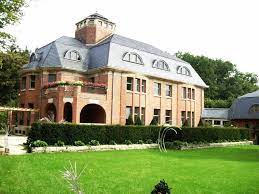 Das haus schulenburg ist eine von henry van de velde erbaute villa in der straße des friedens 120 in gera. Haus Schulenburg