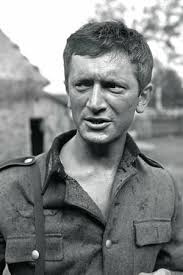 Reparto de Igraszki z diabłem (película 1980). Dirigida por Tadeusz Lis