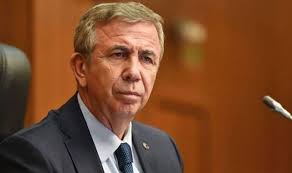 Ankara büyükşehir belediye başkan adayı mansur yavaş, katıldığı canlı yayında adaylık sürecinde yaşananları anlattı. Mansur Yavas 3 Katrilyonluk Yolsuzluk Dosyasini Savciliga Verdik