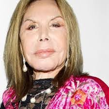 Elsa Rutherford's Instagram, Twitter & Facebook