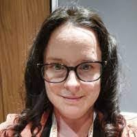 Lacey Ellsworth's Instagram, Twitter & Facebook